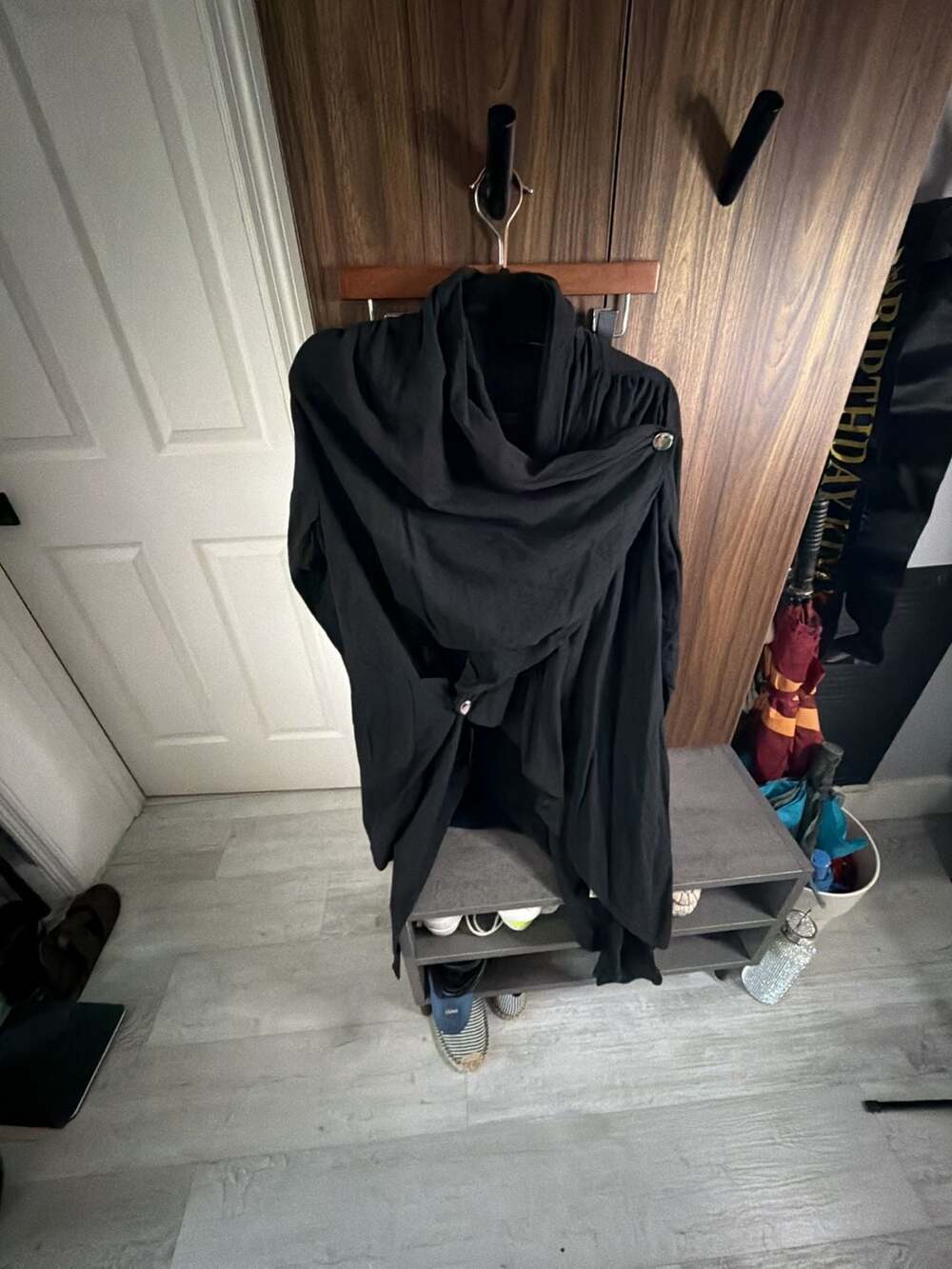 INCERUN Men's Black Asymmetrical Drape Front Cowl Neck Cardigan Tunic